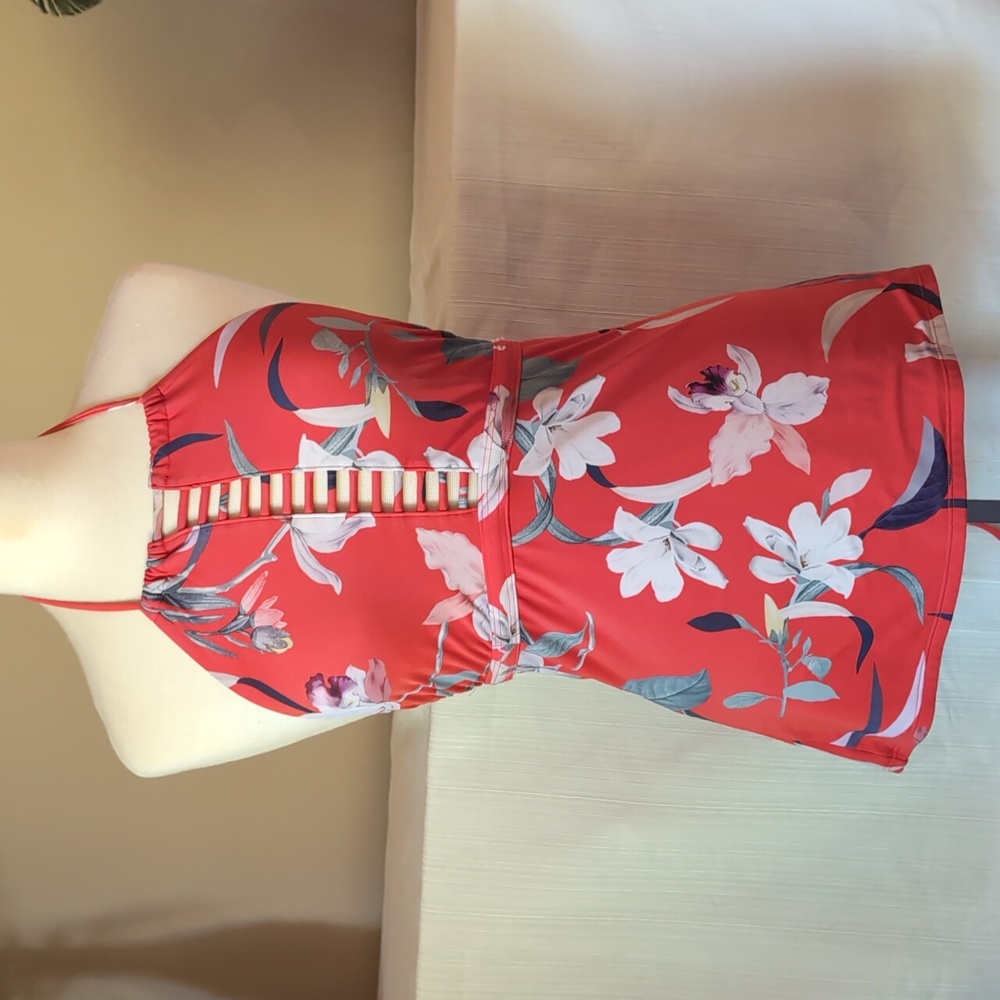 Sz M Floral Tankini Top by Athleta